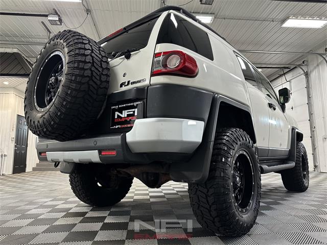 2013 Toyota FJ Cruiser (CC-2097471) for sale in North East, Pennsylvania