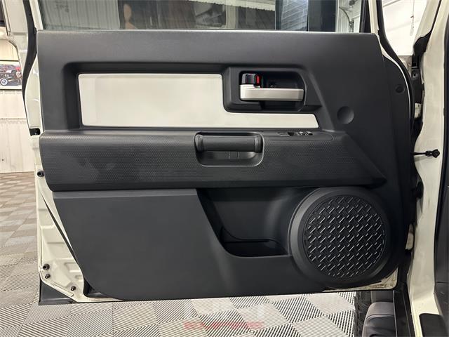 2013 Toyota FJ Cruiser (CC-2097471) for sale in North East, Pennsylvania