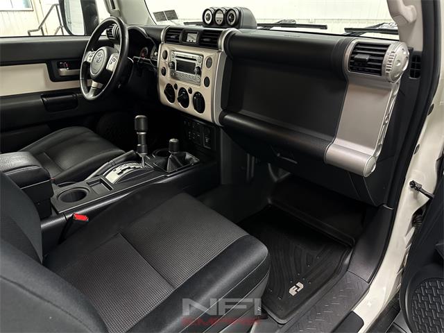 2013 Toyota FJ Cruiser (CC-2097471) for sale in North East, Pennsylvania