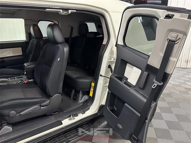 2013 Toyota FJ Cruiser (CC-2097471) for sale in North East, Pennsylvania