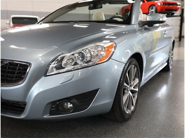 2011 Volvo C70 (CC-2097519) for sale in Addison, Illinois