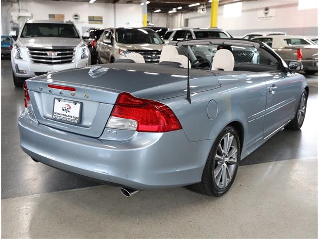 2011 Volvo C70 (CC-2097519) for sale in Addison, Illinois