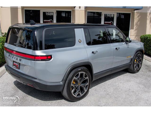 2025 Rivian R1S (CC-2097534) for sale in West Palm Beach, Florida