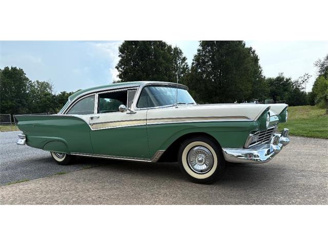 1957 Ford Fairlane 500 (CC-2097583) for sale in Harpers Ferry, West Virginia