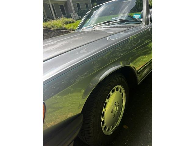 1988 Mercedes-Benz 560SL (CC-2097604) for sale in RIDGEFIELD, Connecticut