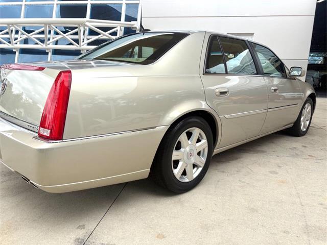 2007 Cadillac DTS (CC-2097693) for sale in Bradenton, Florida