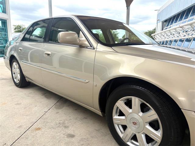 2007 Cadillac DTS (CC-2097693) for sale in Bradenton, Florida
