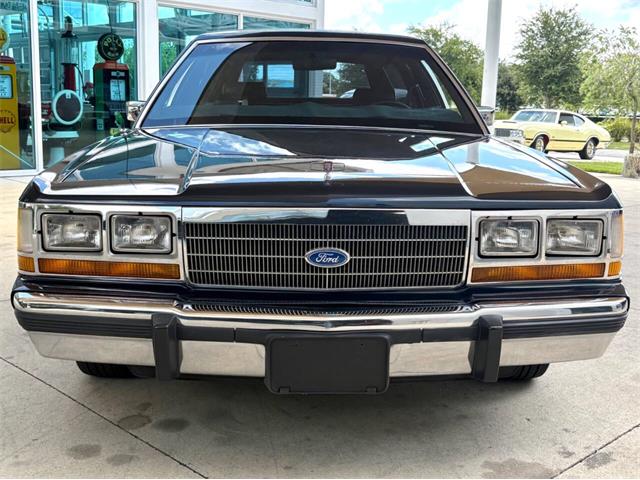 1988 Ford Crown Victoria (CC-2097713) for sale in Bradenton, Florida