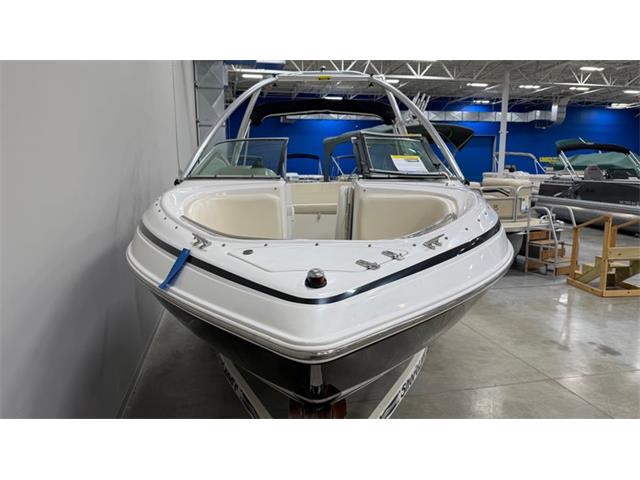 2000 Chris-Craft Boat (CC-2097796) for sale in Mankato, Minnesota