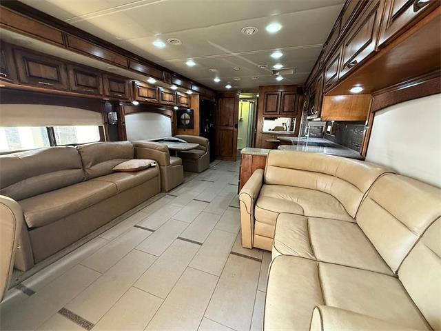 2012 Monaco Knight (CC-2097848) for sale in Palm Desert , California