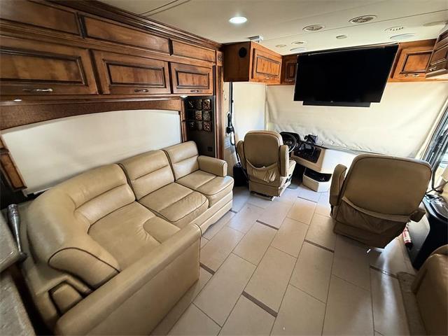 2012 Monaco Knight (CC-2097848) for sale in Palm Desert , California