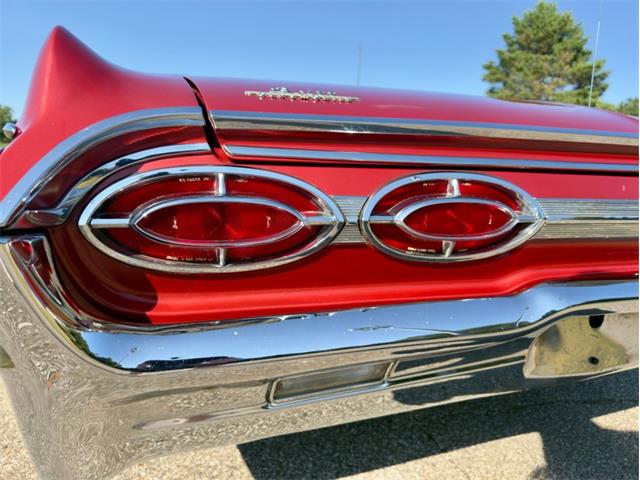 1962 Oldsmobile Starfire (CC-2097874) for sale in Fenton, Michigan
