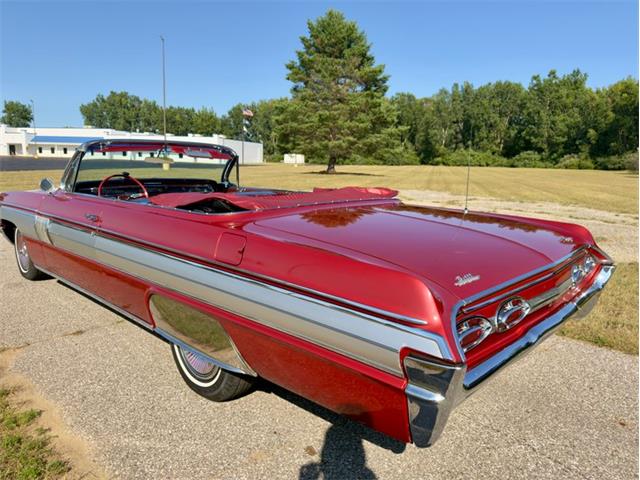 1962 Oldsmobile Starfire (CC-2097874) for sale in Fenton, Michigan