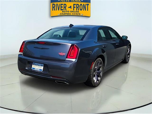 2022 Chrysler 300 (CC-2097875) for sale in Buffalo, New York