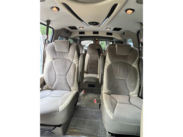 2010 Chevrolet Express (CC-2097884) for sale in Livonia, Michigan