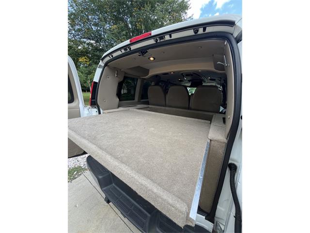 2010 Chevrolet Express (CC-2097884) for sale in Livonia, Michigan