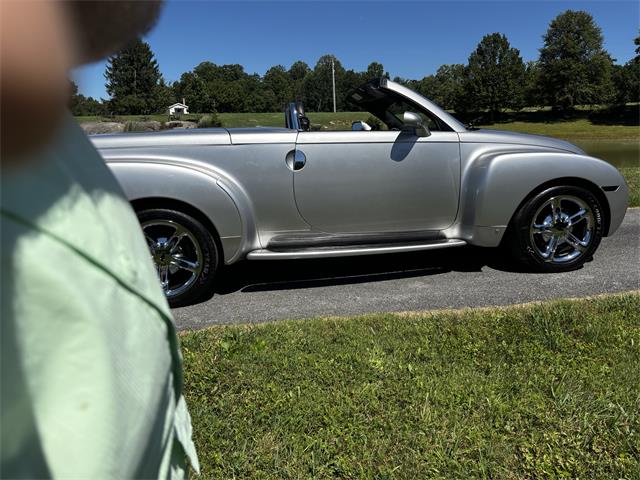 2006 Chevrolet SSR (CC-2097906) for sale in Athens, West Virginia