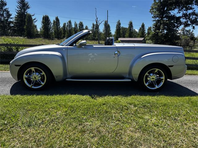 2006 Chevrolet SSR (CC-2097906) for sale in Athens, West Virginia