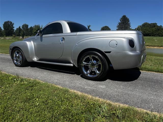 2006 Chevrolet SSR (CC-2097906) for sale in Athens, West Virginia