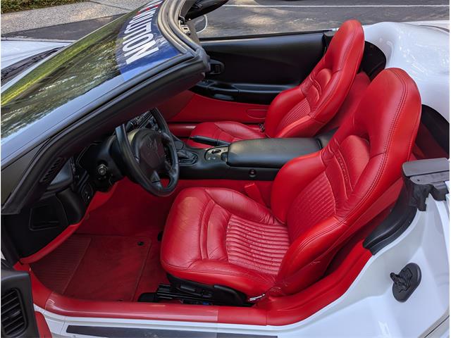 2004 Chevrolet Corvette (Indy 500 Pace Car) (CC-2097919) for sale in Grass Valley, California