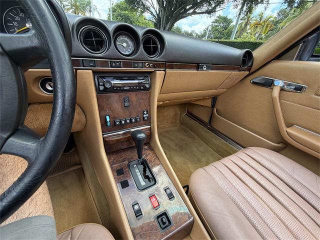 1986 Mercedes-Benz 560SL (CC-2097942) for sale in Miami, Florida
