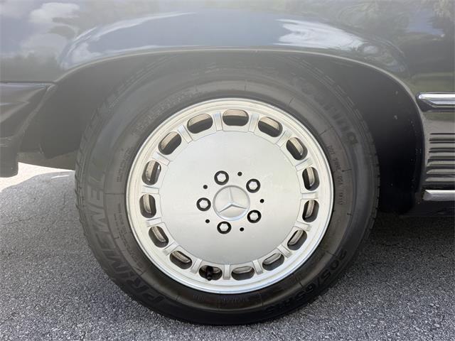 1986 Mercedes-Benz 560SL (CC-2097942) for sale in Miami, Florida