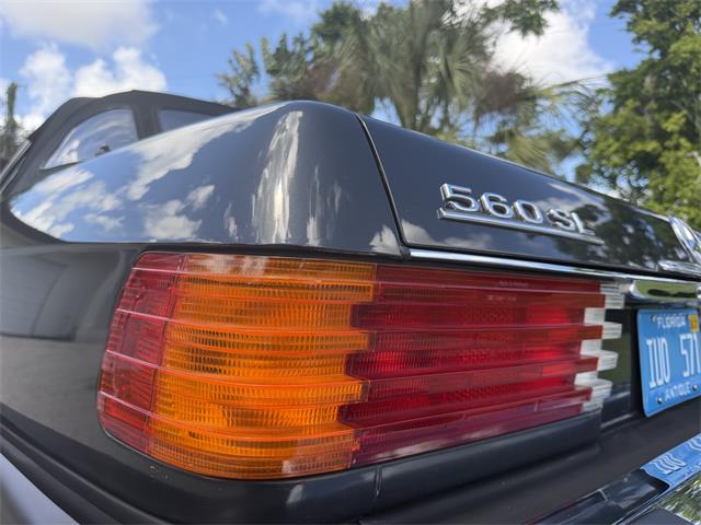1986 Mercedes-Benz 560SL (CC-2097942) for sale in Miami, Florida