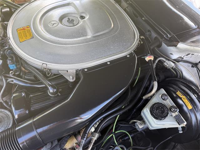 1986 Mercedes-Benz 560SL (CC-2097942) for sale in Miami, Florida