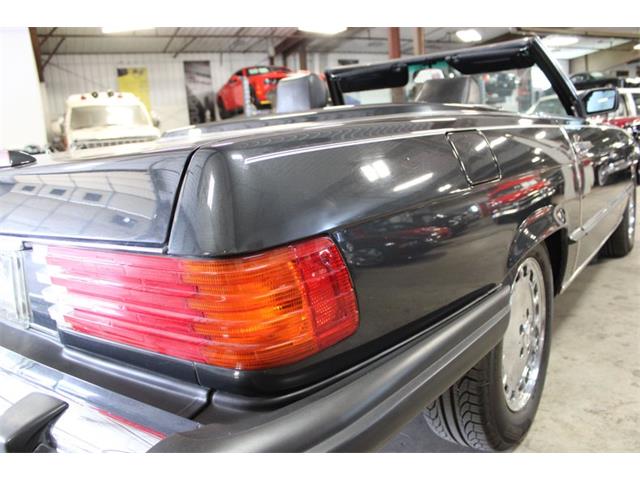 1988 Mercedes-Benz 560SL (CC-2097960) for sale in Kentwood, Michigan
