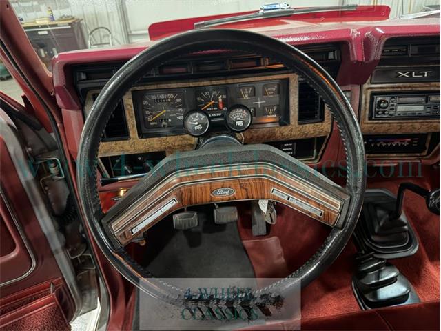 1986 Ford F250 (CC-2090807) for sale in Holland , Michigan