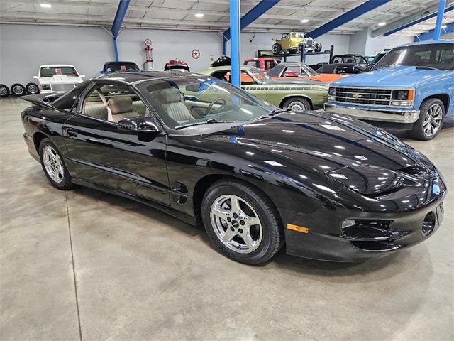 1998 Pontiac Firebird Trans Am (CC-2098126) for sale in Salem, Ohio