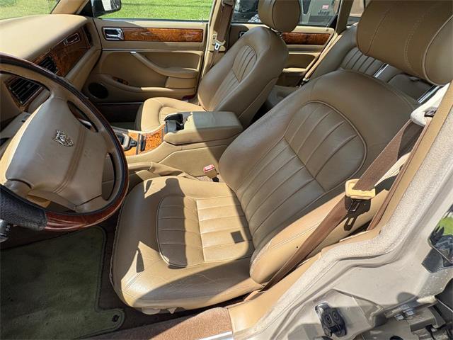 1995 Jaguar XJ6 (CC-2098138) for sale in Nashville, Illinois