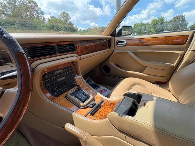 1995 Jaguar XJ6 (CC-2098138) for sale in Nashville, Illinois