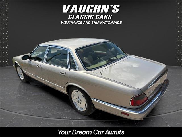 1995 Jaguar XJ6 (CC-2098138) for sale in Nashville, Illinois