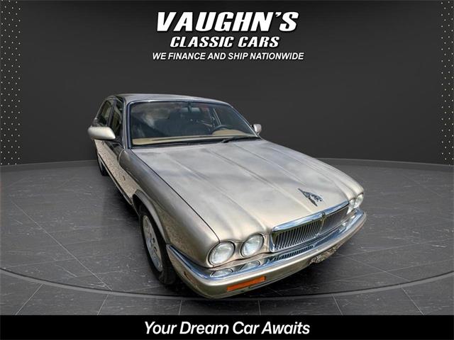 1995 Jaguar XJ6 (CC-2098138) for sale in Nashville, Illinois