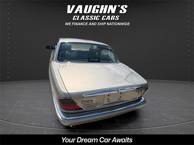 1995 Jaguar XJ6 (CC-2098138) for sale in Nashville, Illinois