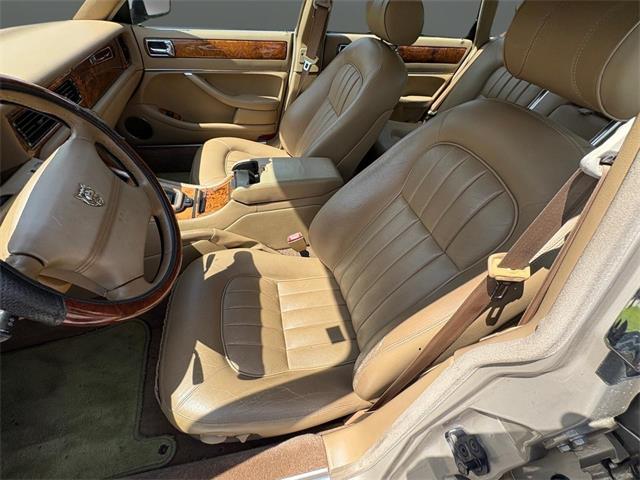 1995 Jaguar XJ6 (CC-2098138) for sale in Nashville, Illinois