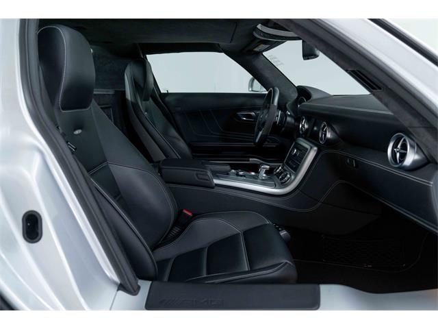 2011 Mercedes-Benz SLS (CC-2098139) for sale in Halton Hills, Ontario