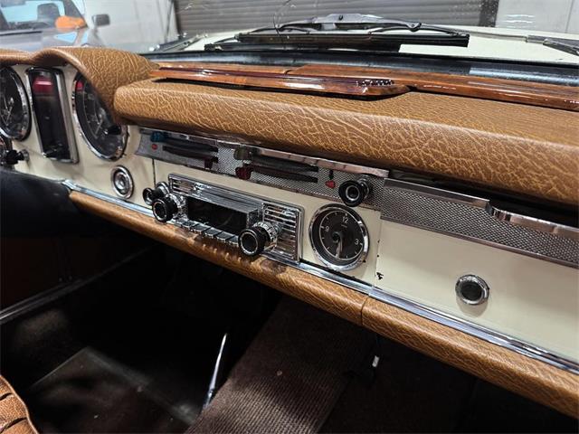 1965 Mercedes-Benz 230SL (CC-2098143) for sale in Palm Desert , California