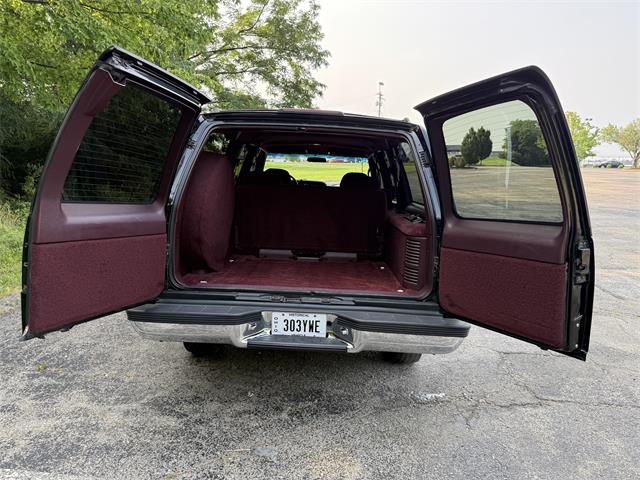 1995 GMC Suburban (CC-2098186) for sale in Milford, Ohio