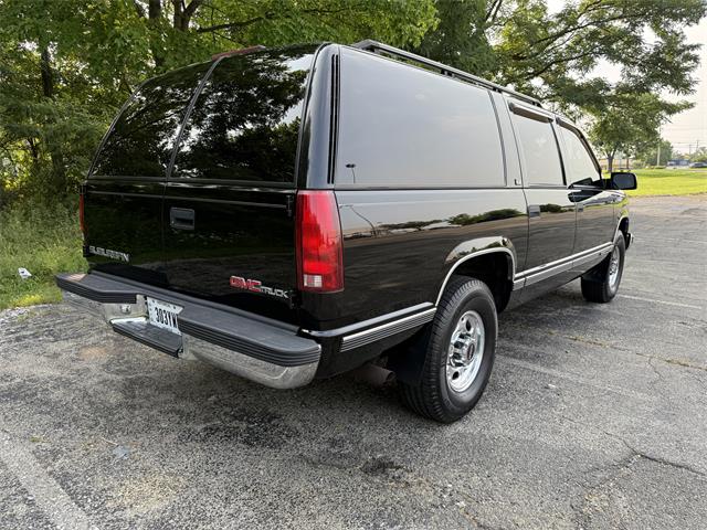 1995 GMC Suburban (CC-2098186) for sale in Milford, Ohio