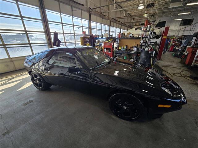 1984 Porsche 928 (CC-2090820) for sale in St. Charles, Illinois