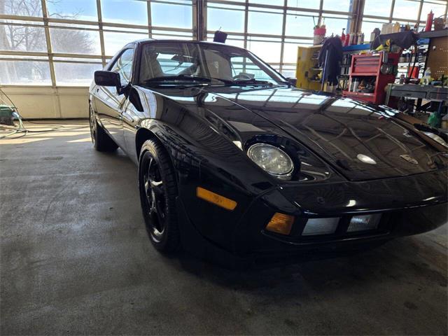 1984 Porsche 928 (CC-2090820) for sale in St. Charles, Illinois