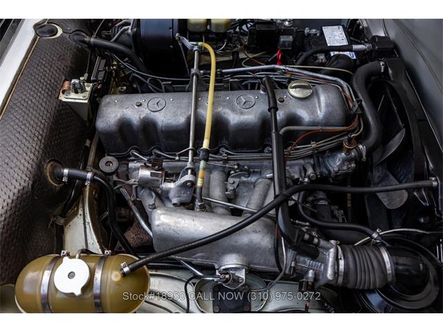 1971 Mercedes-Benz 280SL (CC-2098265) for sale in Beverly Hills, California