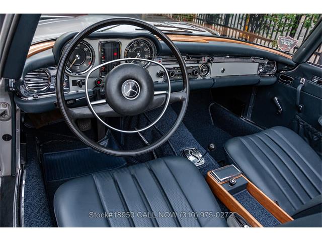 1971 Mercedes-Benz 280SL (CC-2098265) for sale in Beverly Hills, California
