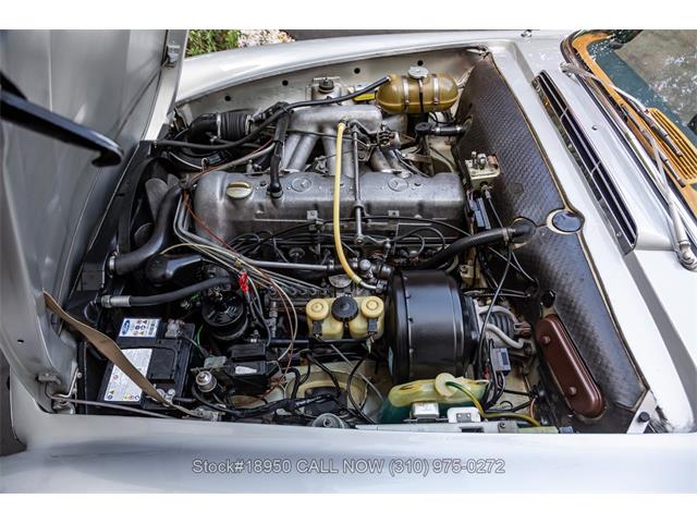 1971 Mercedes-Benz 280SL (CC-2098265) for sale in Beverly Hills, California
