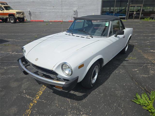 1980 Fiat 124 (CC-2090829) for sale in St. Charles, Illinois