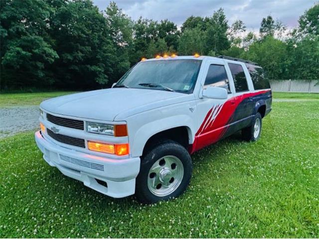 1993 Chevrolet Suburban (CC-2098321) for sale in Cadillac, Michigan