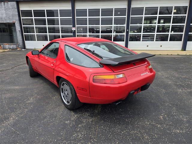 1988 Porsche 928 (CC-2090833) for sale in St. Charles, Illinois