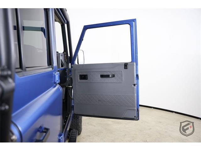 1994 Land Rover Defender (CC-2098346) for sale in Chatsworth, California